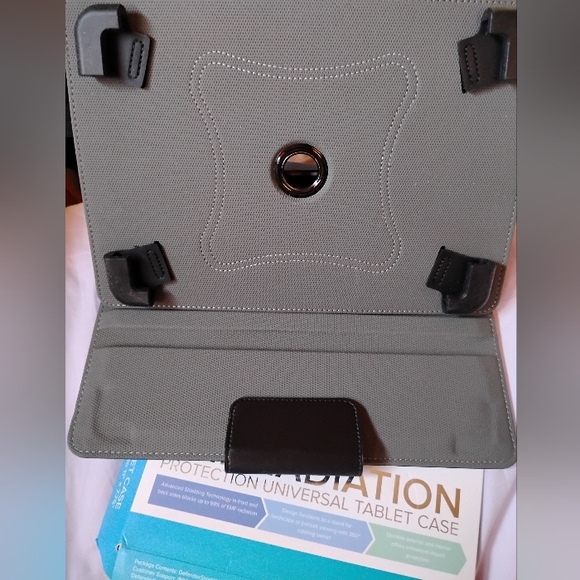 EMF Tablet / iPad Case - Picture 4 of 13